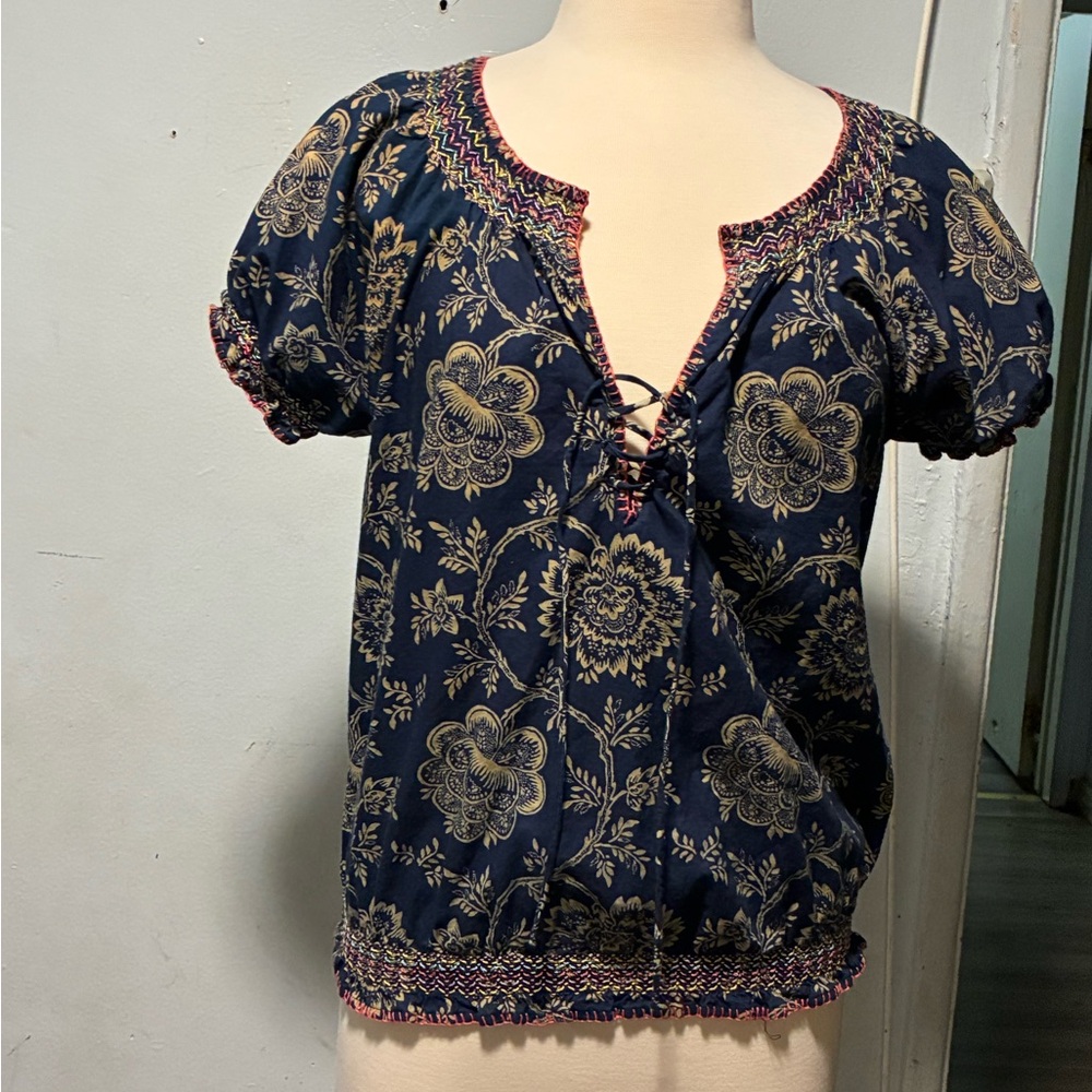 Elegant polo jeans.co Floral Blouse with Lace-Up Front
